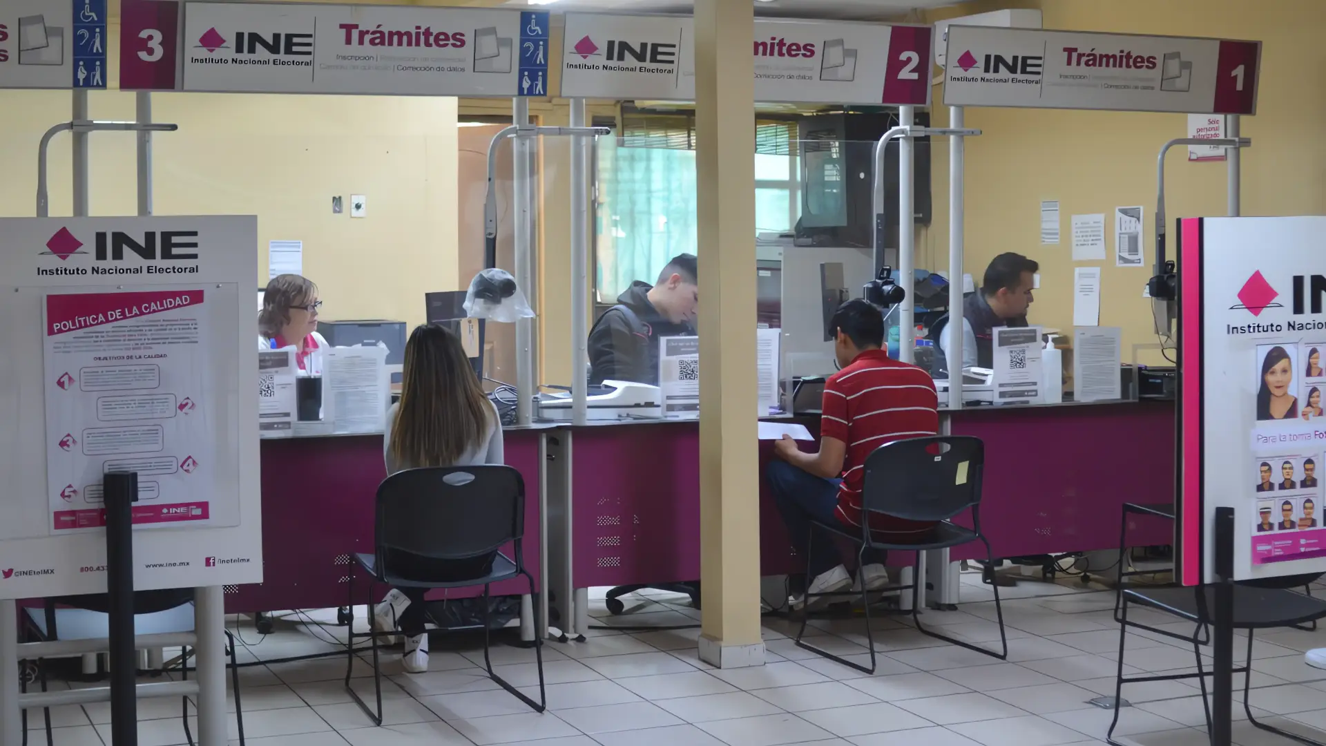 INE atiende entre 150 y 180 trámites diarios
