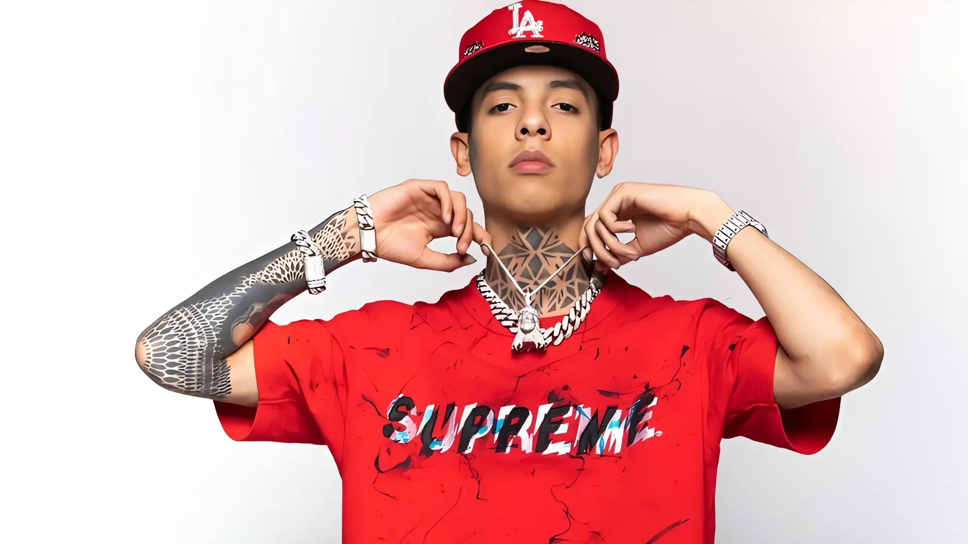 Natanael Cano: 80 millones en gorras en 30 minutos
