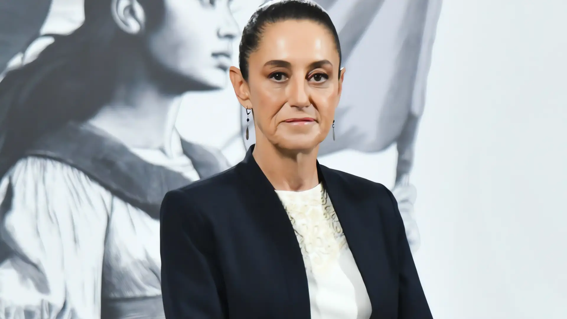 Sheinbaum dialoga con congresistas estadounidenses sobre migración
