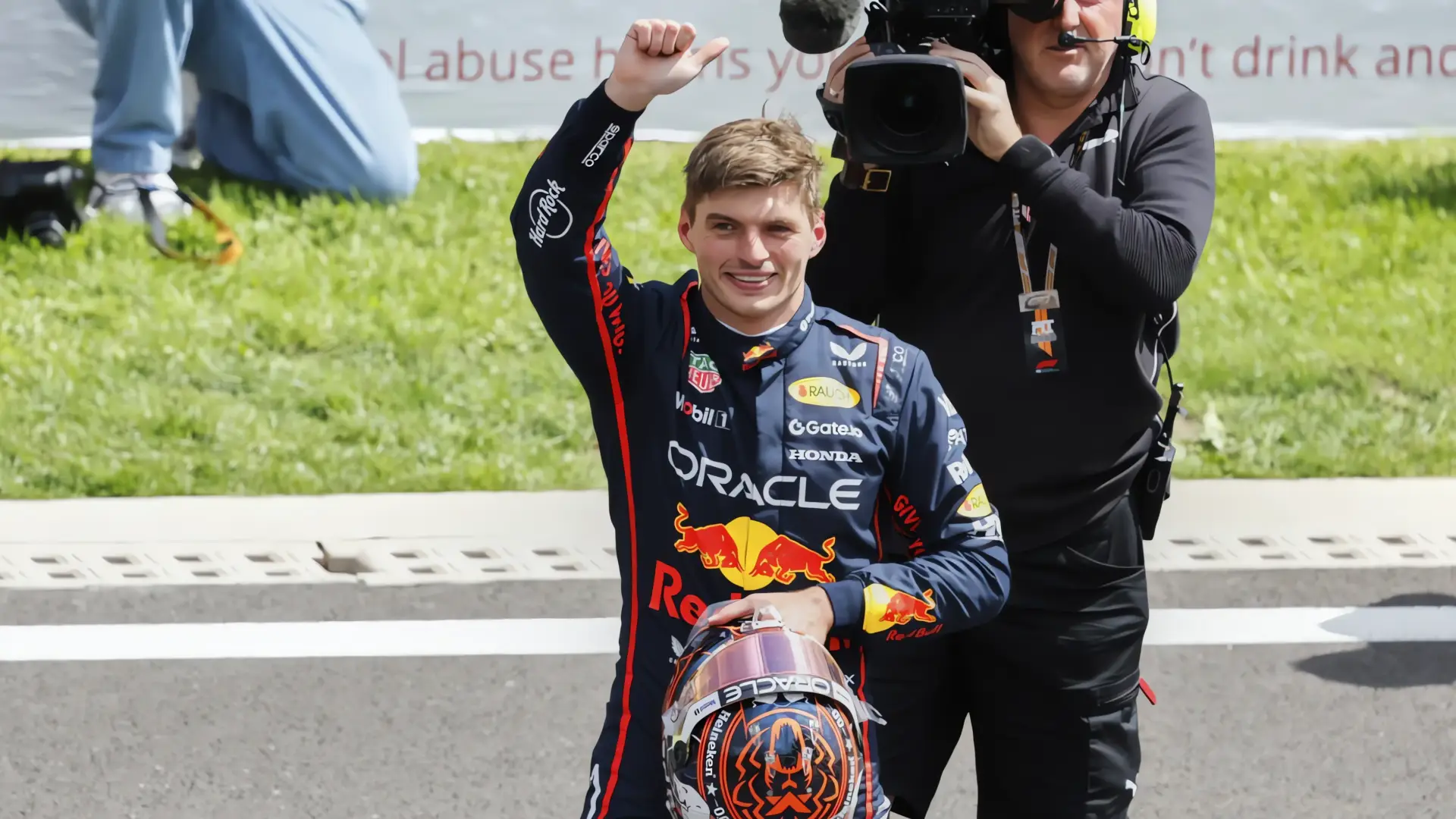 Verstappen renueva con Red Bull: fin a los rumores de traspaso