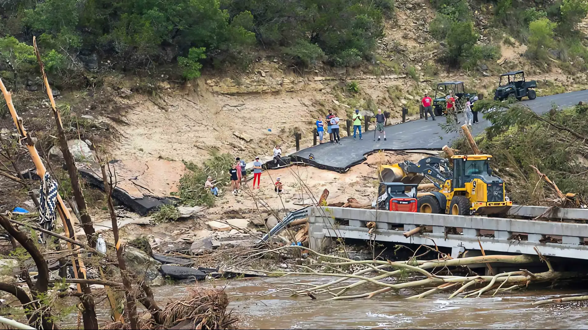 Inundaciones del Río Guadalupe minan la confianza en las autoridades de Texas
