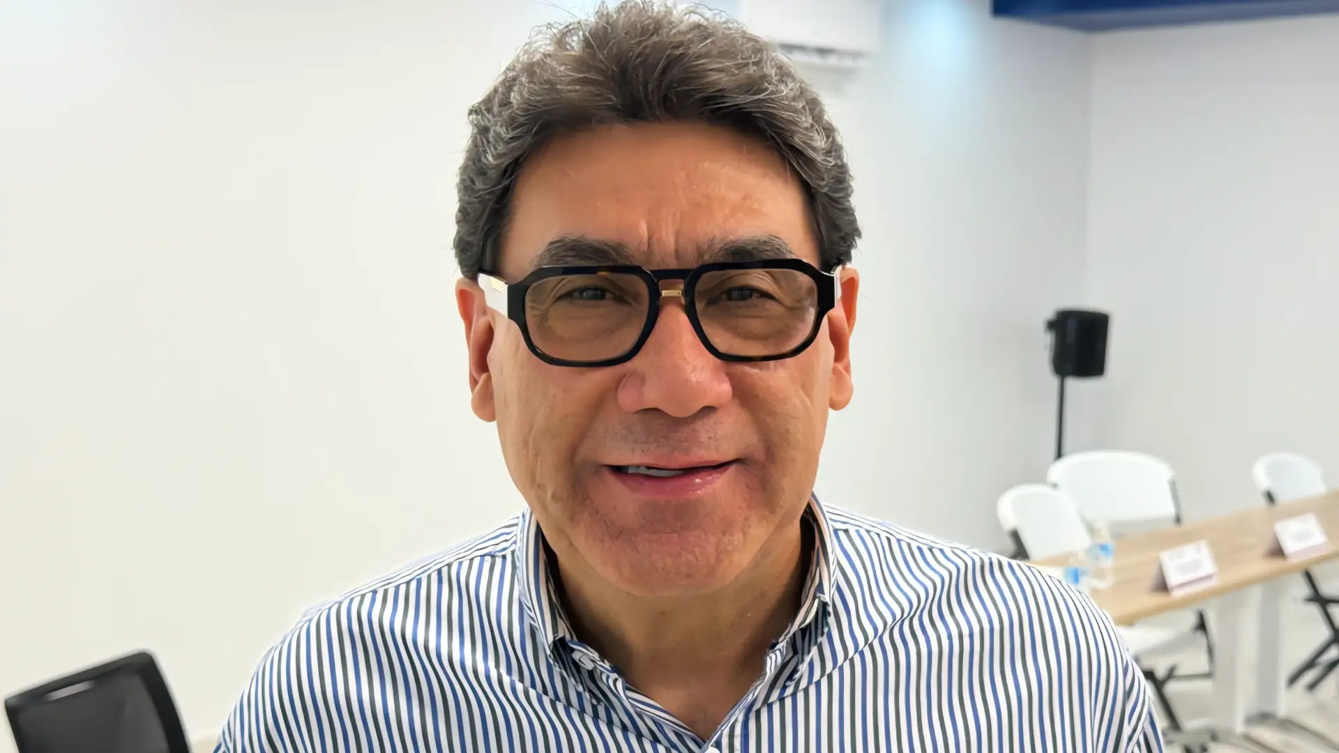 Alcalde de Nogales explica situación de su visa
