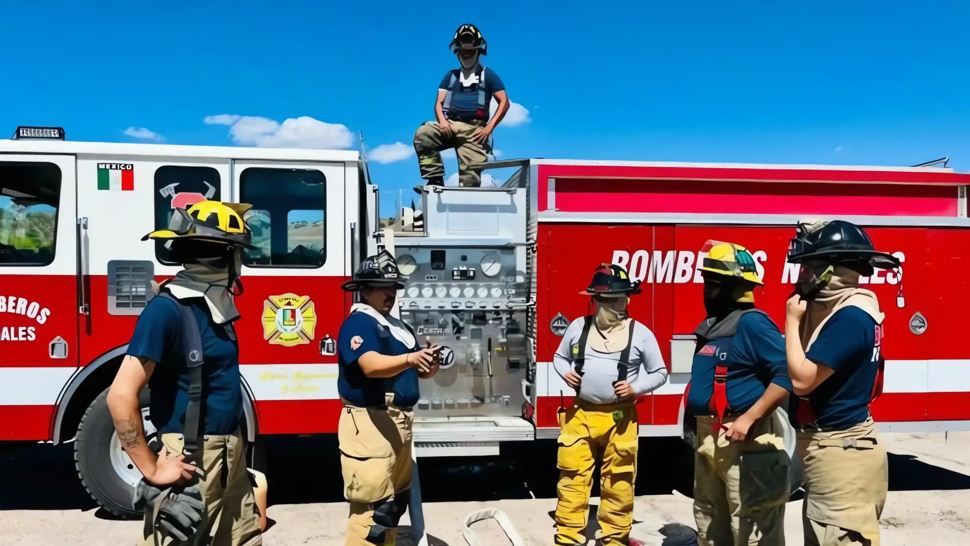 Nogales conmemora el Día Nacional del Bombero
