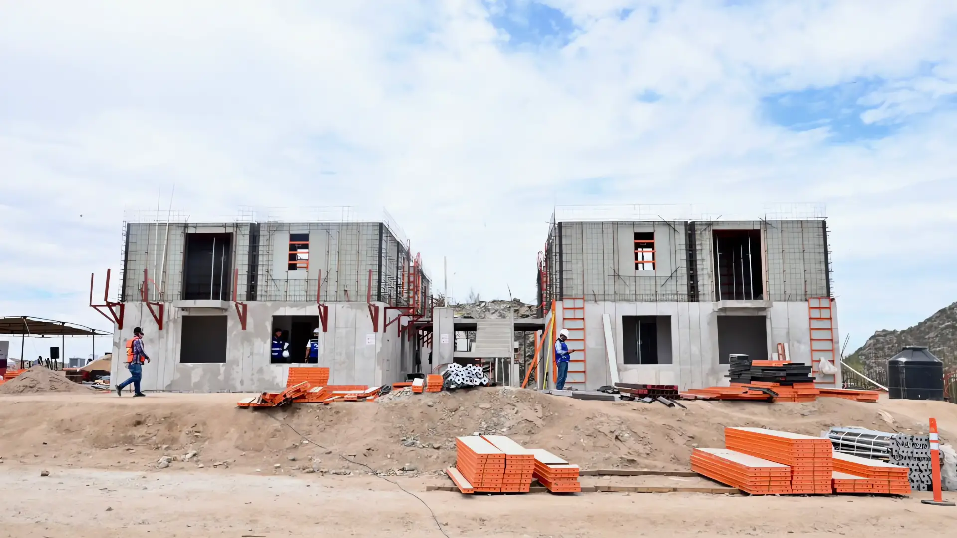 Sonora impulsa construcción de 33,800 viviendas
