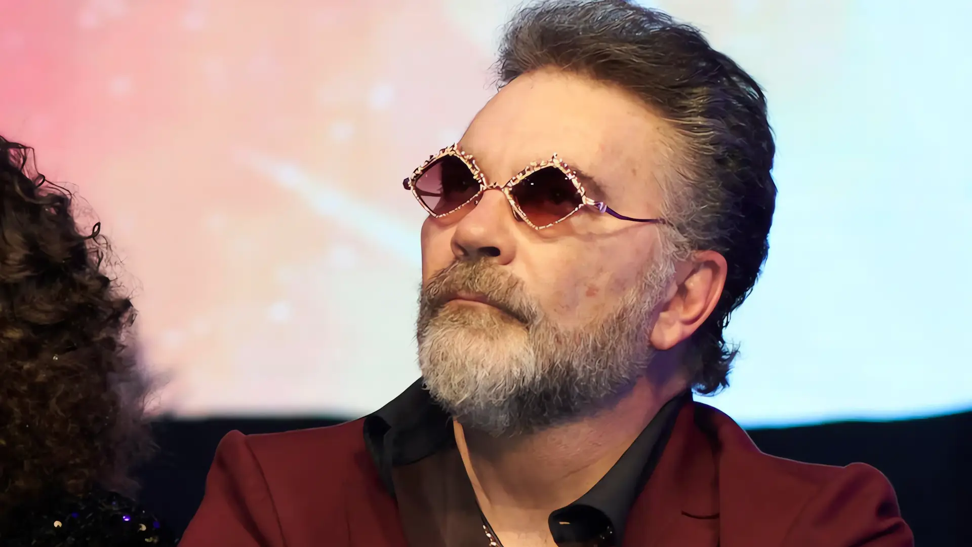 Mijares: Estoy bien de salud, desmiento rumores de hospitalización
