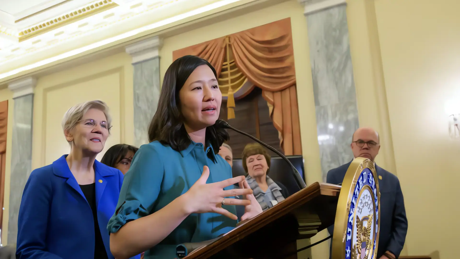 Tensión entre el gobierno federal y Boston por políticas migratorias
