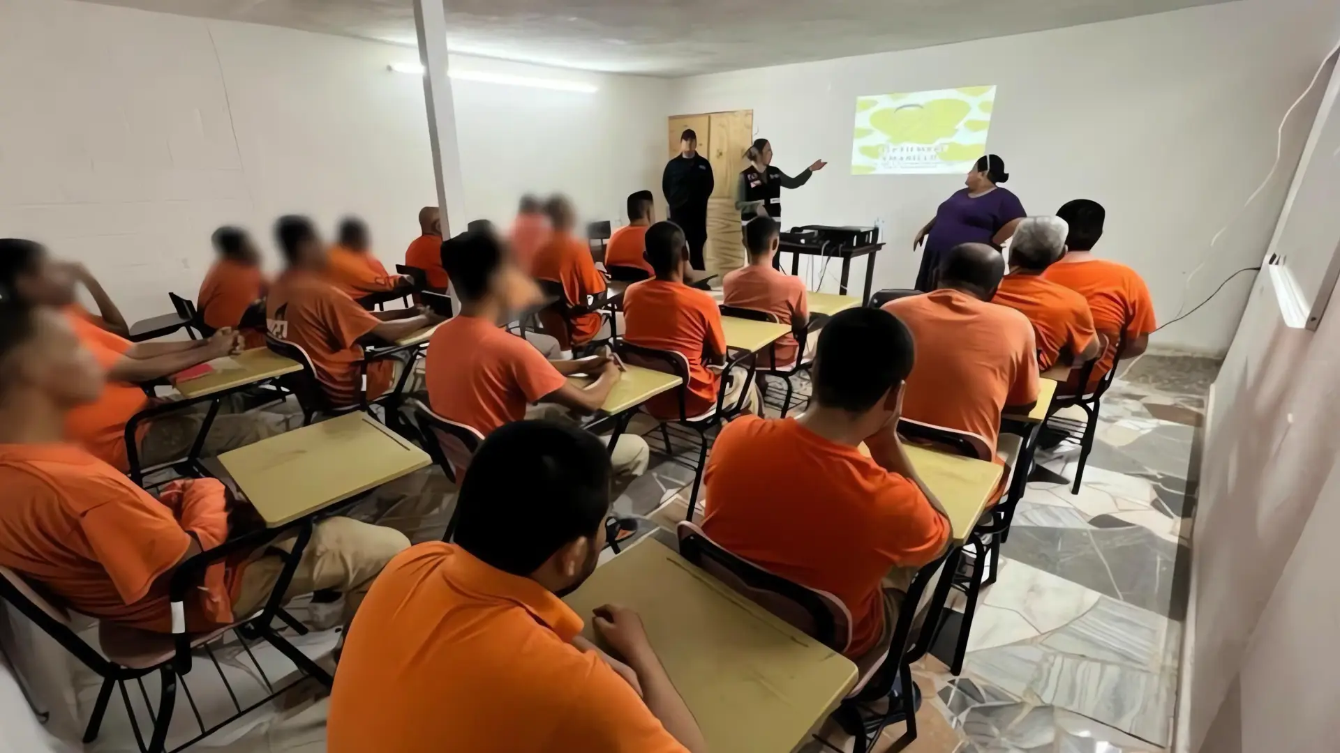 Pláticas de prevención del suicidio fortalecen salud mental en Cereso de Huatabampo