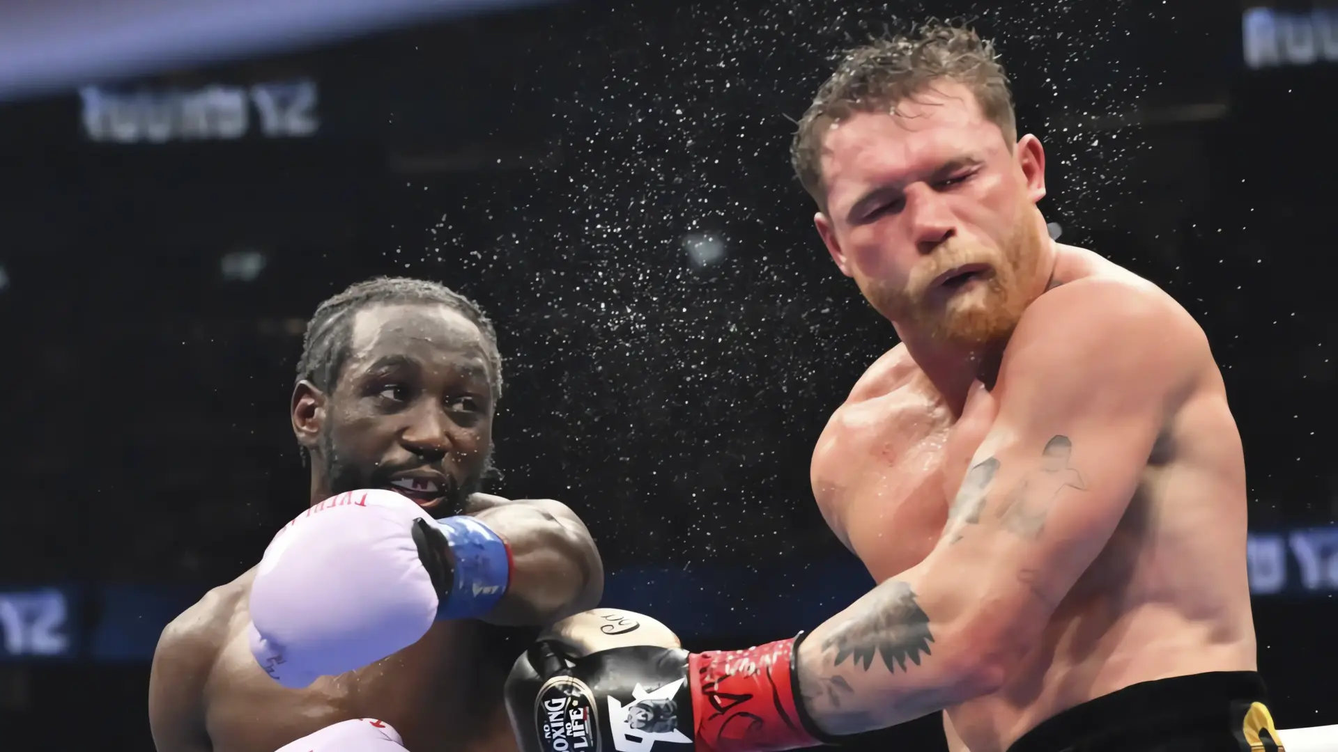 Crawford derrota a Canelo y marca historia con una noche inédita en el boxeo