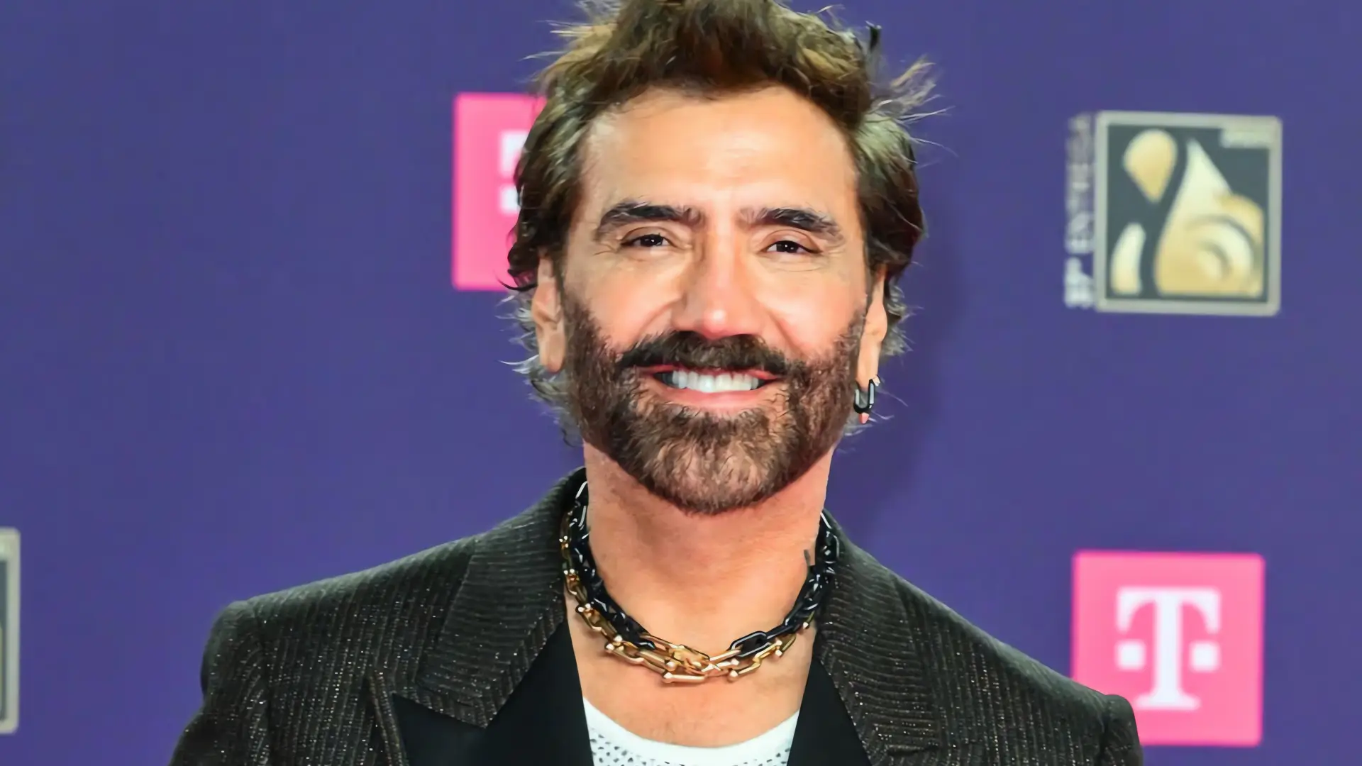 Alejandro Fernández: La dura lucha que lo dejó sin poder caminar