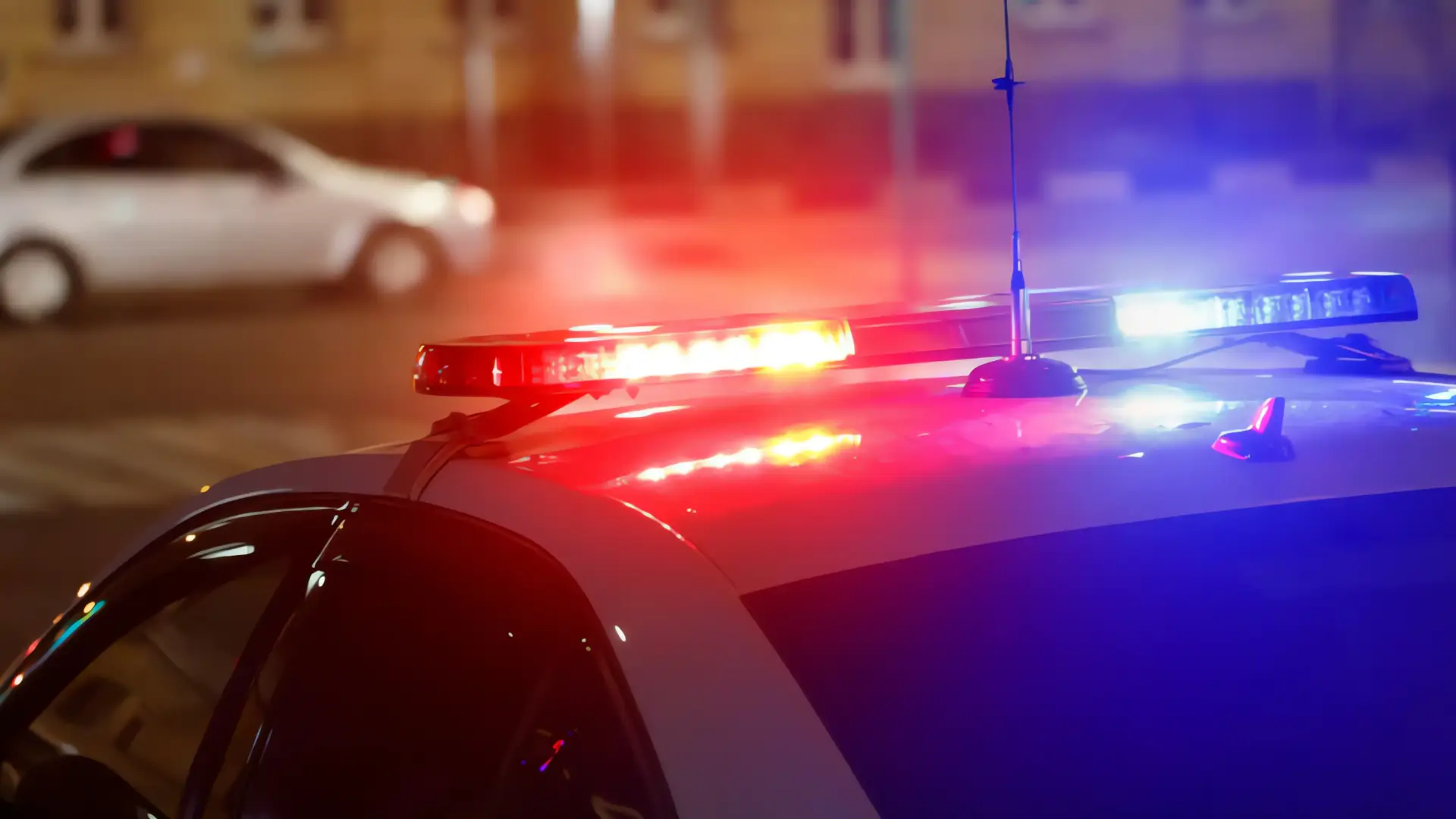 Caos y Muerte en Phoenix: Un Asalto Domiciliario Termina con Tres Muertos