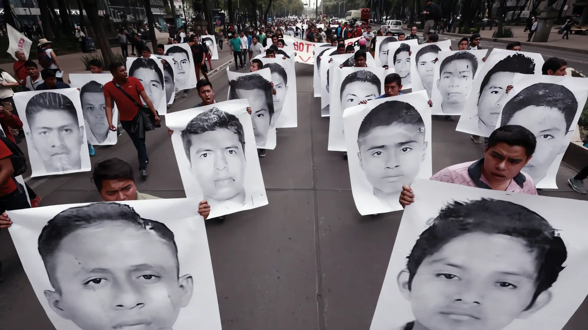 A diez años de Ayotzinapa: Sheinbaum anuncia nuevas órdenes de aprehensión