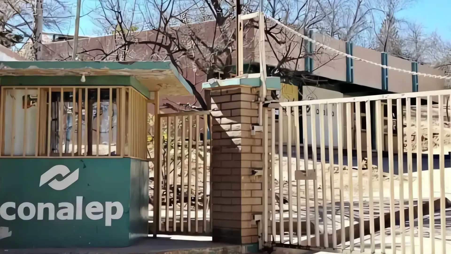 Conalep atiende incidente entre alumnos y policías en Nogales; busca soluciones