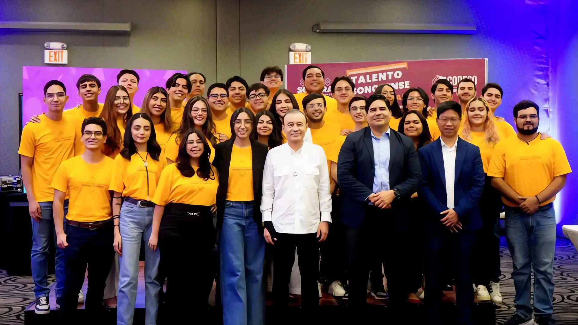 30 jóvenes sonorenses se forman en Taiwán en semiconductores y electromovilidad