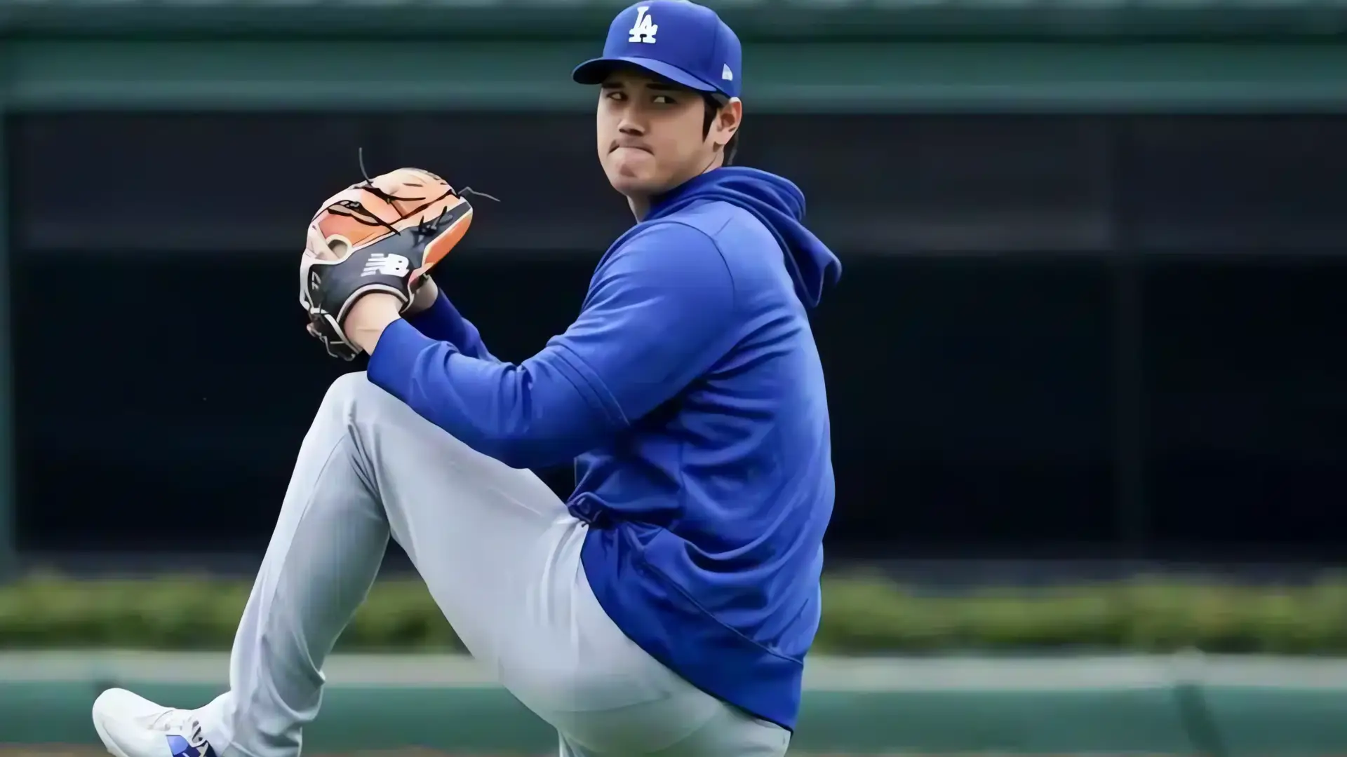 Ohtani brilla en debut de playoffs y podría abrir el decisivo Juego 5 con Dodgers
