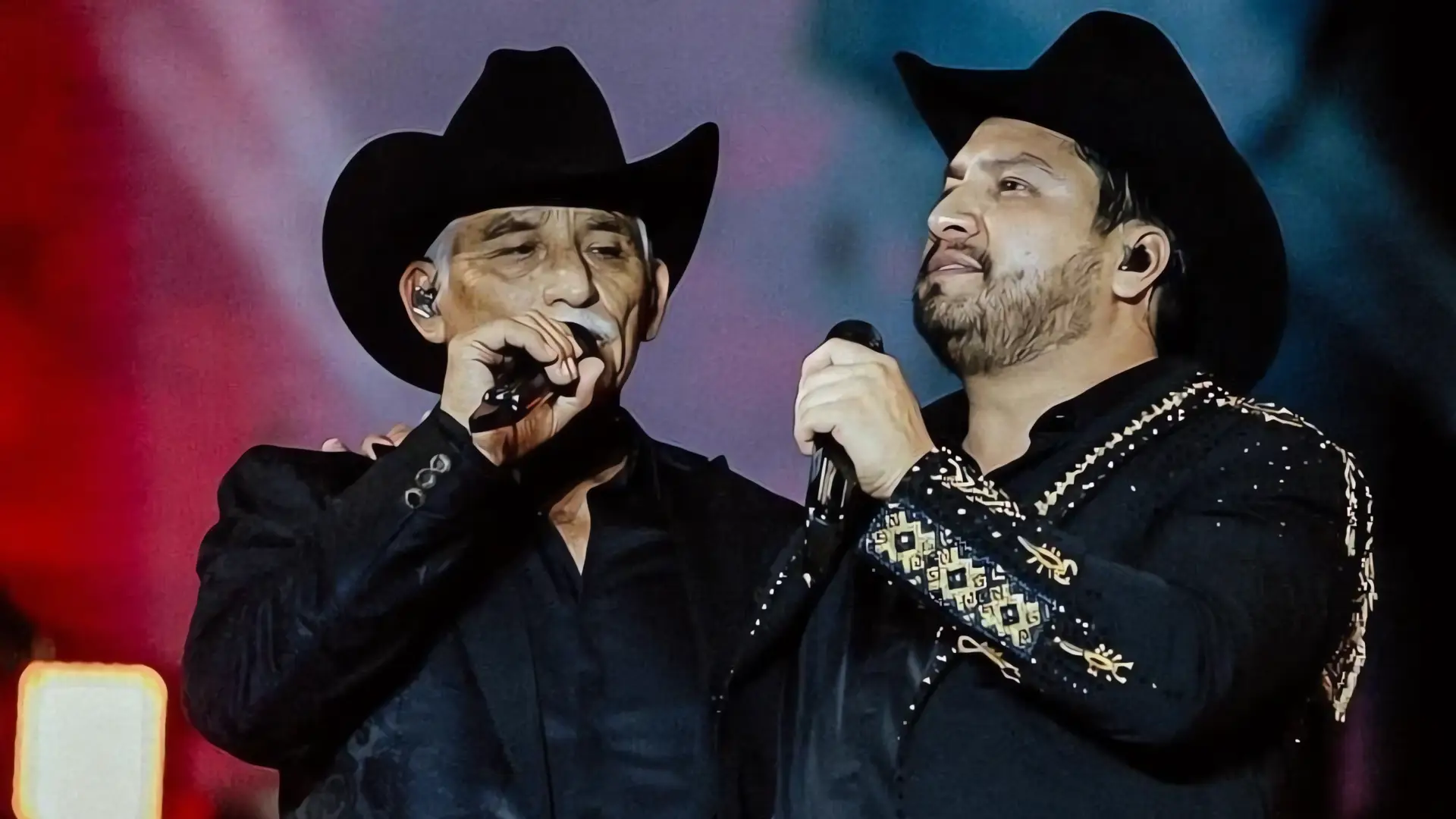 Julión Álvarez y su padre protagonizan dueto en Guadalajara tras polémica detención en Campeche