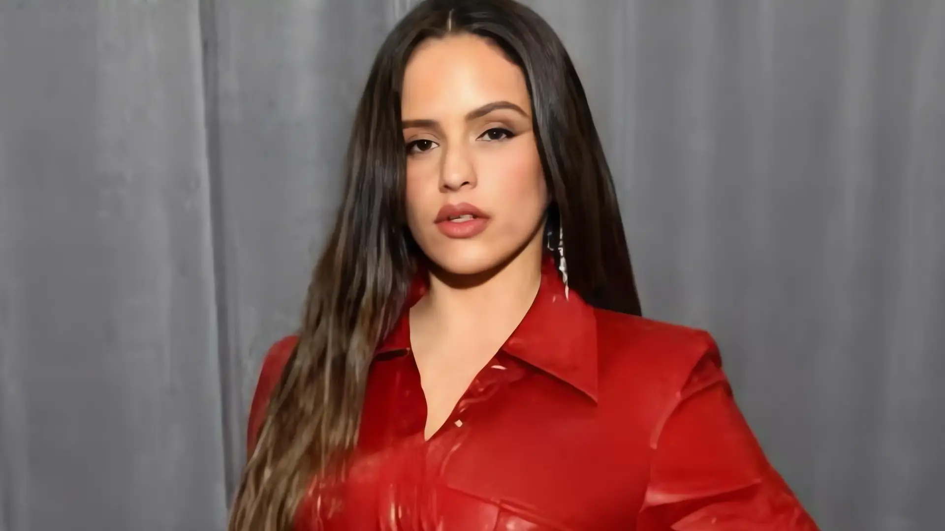 El caos de Rosalía en Callao: La fiesta imposible y la multa silenciosa