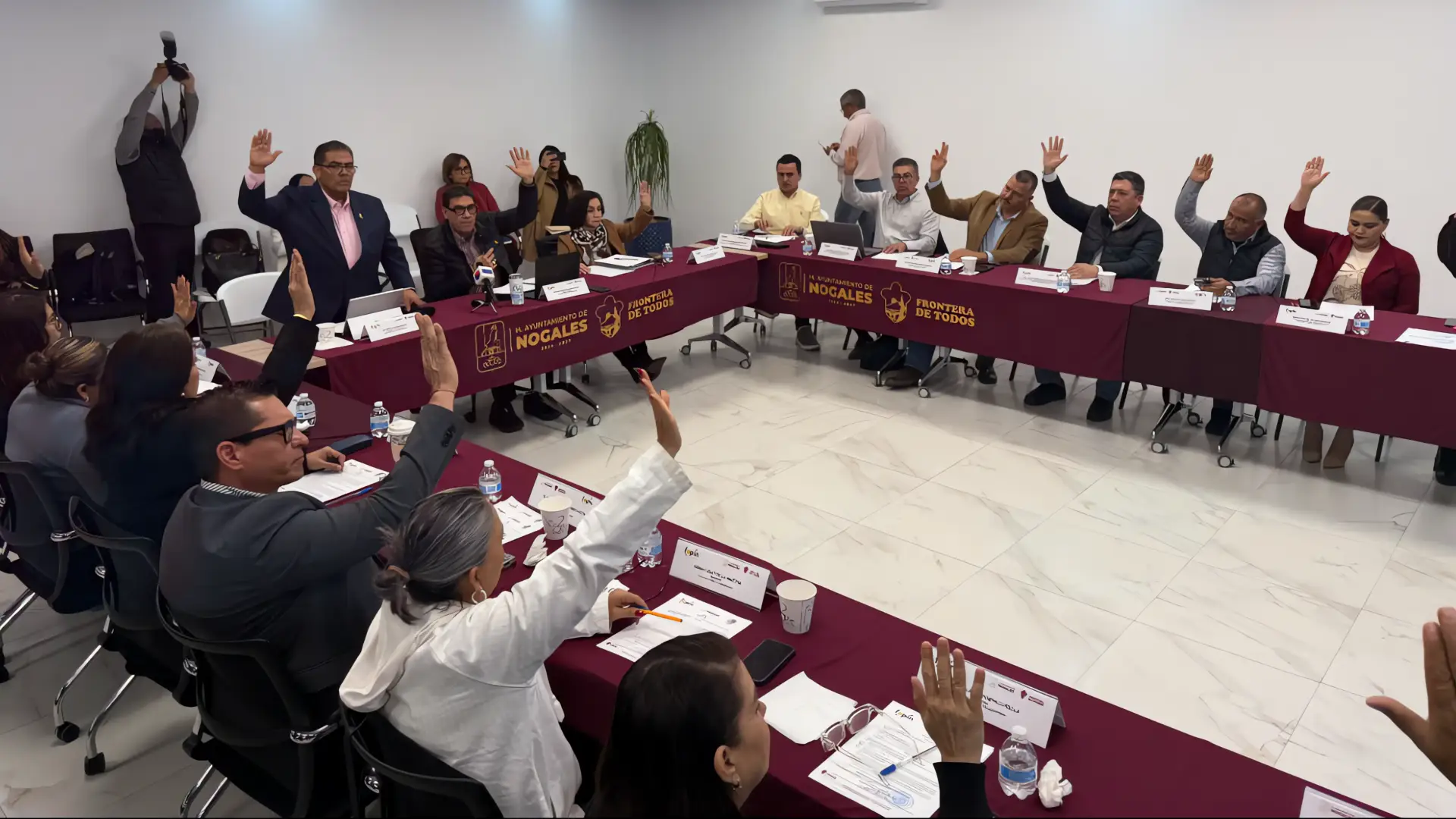 FOPIN asigna 29 millones en 25 nuevos contratos para obras públicas