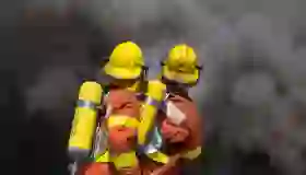 Hombre muere tras incendio en Phoenix
