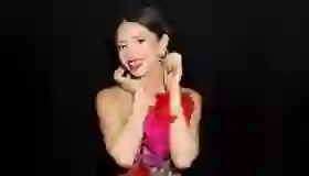 Ángela Aguilar: Tropiezo viral genera polémica
