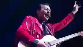 Eduardo Hernández de Los Tigres del Norte preocupa a fans con mensaje en Instagram

