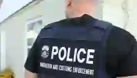 Inmigrante iraní detenido en Tempe, Arizona, con orden de deportación
