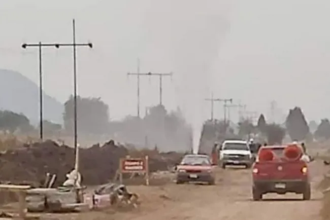 Huachicoleros de Hidalgo provocan fuga en ducto de Pemex