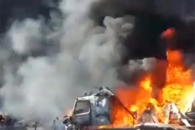 Chocan tres tráileres en Arco Norte, se incendian y provocan caos vial