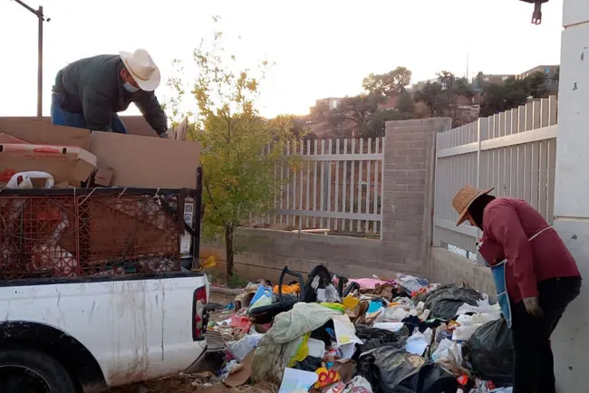 Limpian escuelas con programa municipal