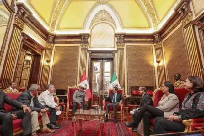 México ayuda a Perú para ‘apoyar a gente humilde’: López Obrador