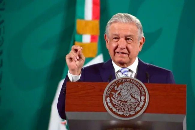 Confía López Obrador que PAN cambie postura sobre reforma eléctrica