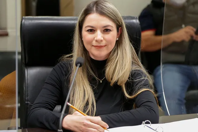 Designa Congreso a titular fiscal de Delitos Electorales