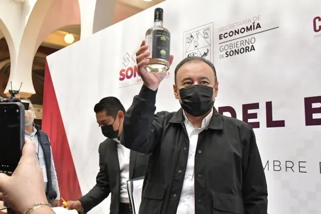 Realizan Primer Foro Estatal de Bacanora