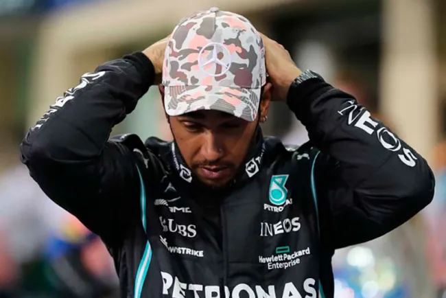 Le arrebataron el título a Hamilton, considera Rosberg