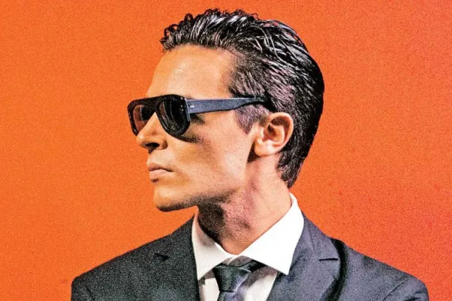 Alejandro Santamaría, el nuevo rostro del pop colombiano