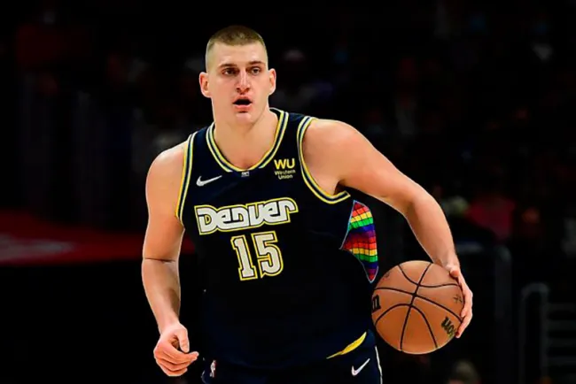 Se pospone el Guerreros-Nuggets ante ola de contagios