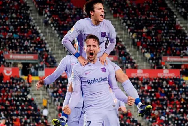 Barcelona triunfa con 18 bajas sobre el Mallorca