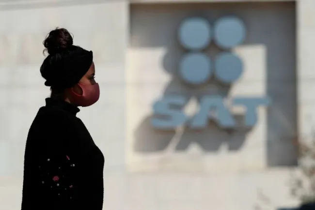 Aclara SAT si sancionará a jóvenes que no registrados