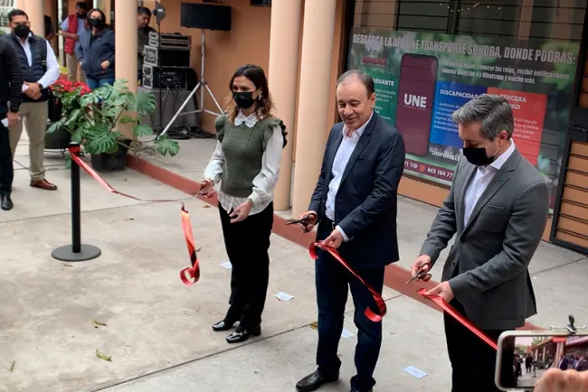 Inaugura ADM módulo del transporte público