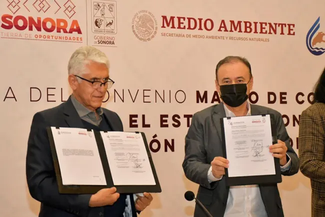Firman convenio para ahorrar agua