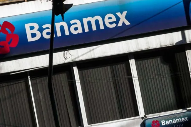 Vigilará el Gobierno federal la venta de Banamex