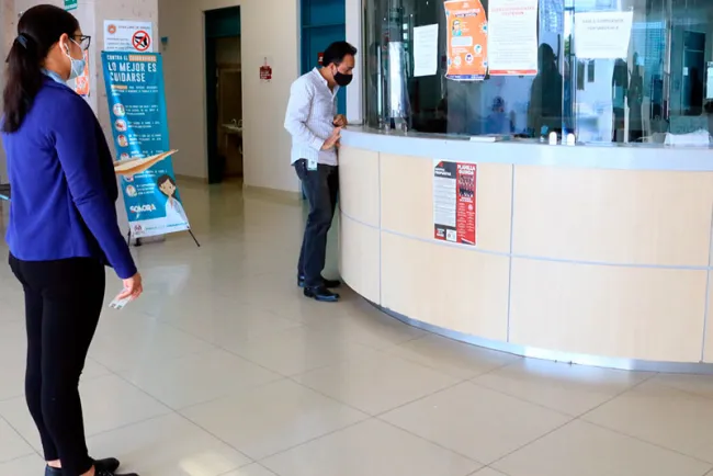 Aumentan casos de docentes infectados