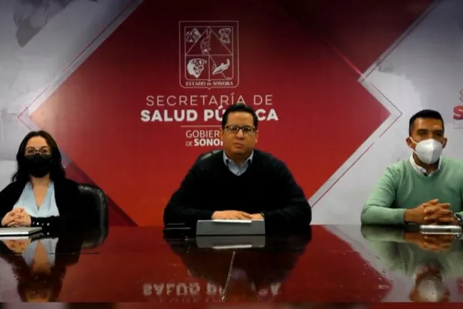 Salud: Pese a contagios se mantienen clases presenciales