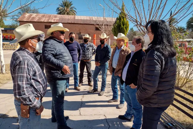 Trabaja Sagarhpa a ras de suelo con los productores