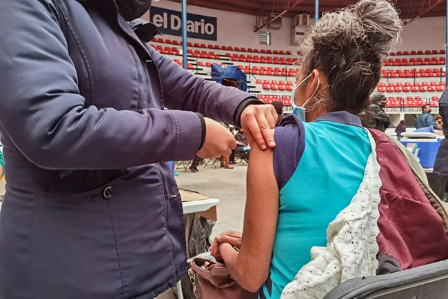 Vacunarán a 42 mil personas