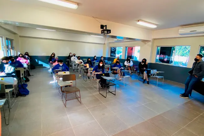 Da vida regreso de alumnos a las aulas del Cobach