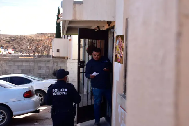 Realizan volanteo para prevenir robos en casas