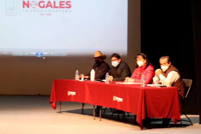 Establecen acuerdos a favor de ganadería y agricultura