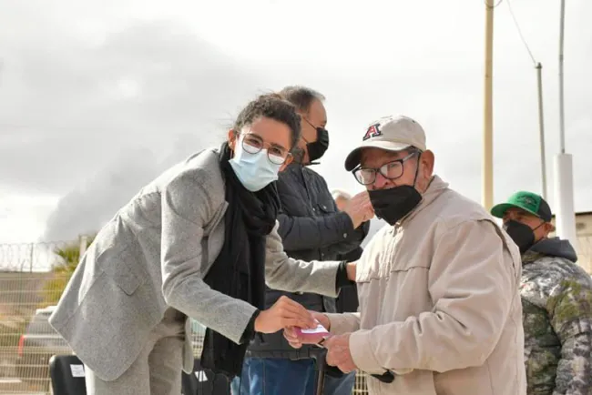 Entrega de apoyos a exmineros de Cananea