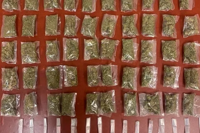 Asegura PESP 43 personas, armas y droga en operativo