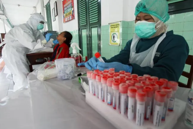 Crean prueba de covid-19 que da resultados en cuatro minutos